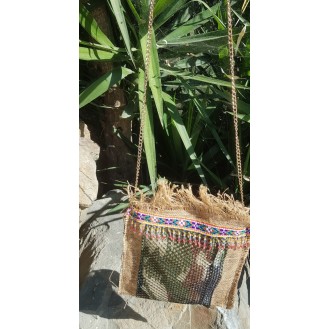 Straw woven light weight bag with camouflage and embrodery details