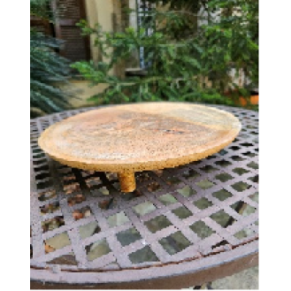 wooden rounded platter